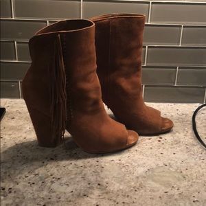 Dolce Vita Moccasin Booties Size 8